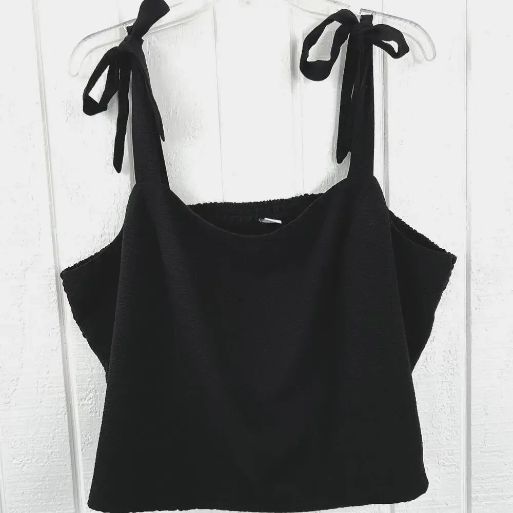 Old Navy Women Sleeveless Cropped Tank Top Smocked Black Summer Boho Size XXL - Picture 6 of 6